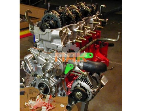 Двигатель на Toyota 2.4 фото